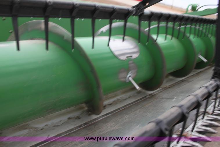 image for item E8378 John Deere 930 Contour Master 30' flex head