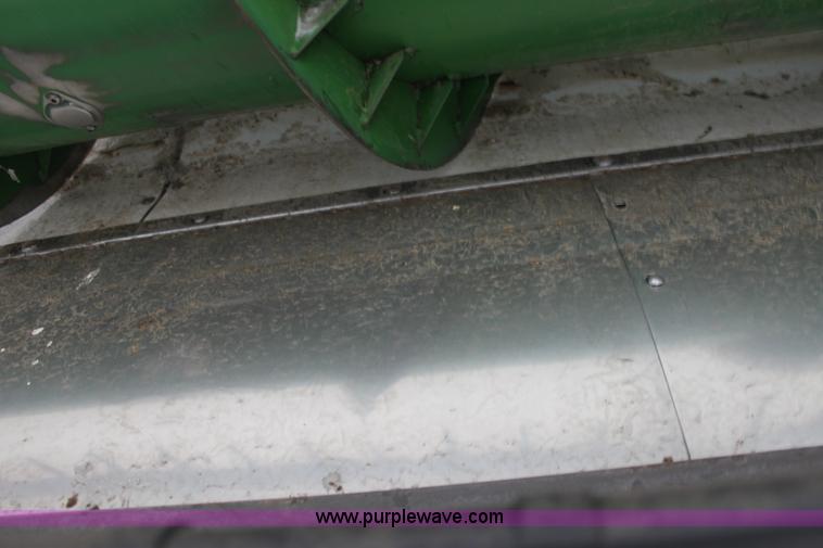 image for item E8378 John Deere 930 Contour Master 30' flex head