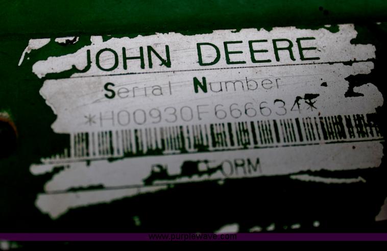 image for item E8378 John Deere 930 Contour Master 30' flex head