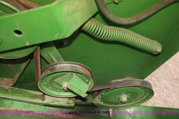 image for item E8378 John Deere 930 Contour Master 30' flex head