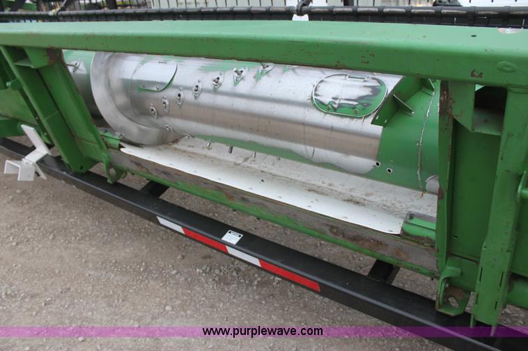 image for item E8378 John Deere 930 Contour Master 30' flex head