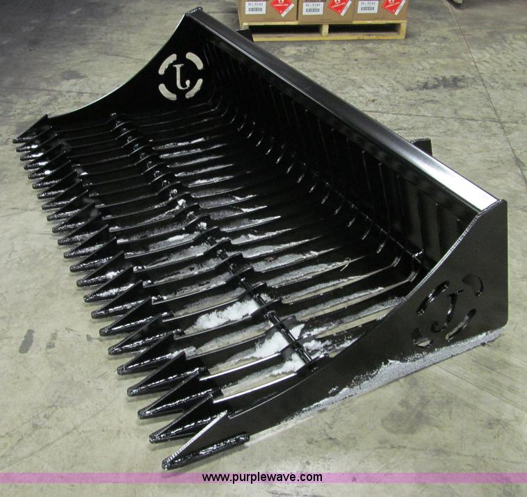 84" skid steer skeleton rock bucket in Long Prairie, MN Item F5894