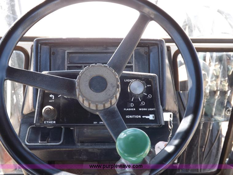 image for item F6373 1980 Case 2590 tractor