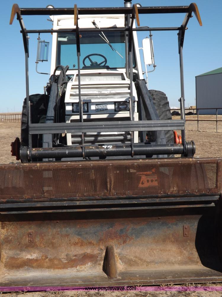 image for item F6373 1980 Case 2590 tractor