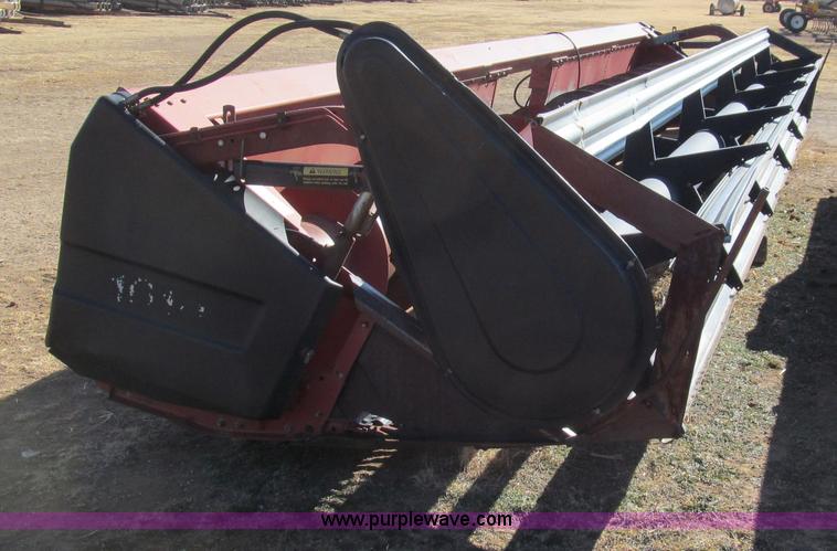 image for item G5592 1992 Case IH 1010 30' header