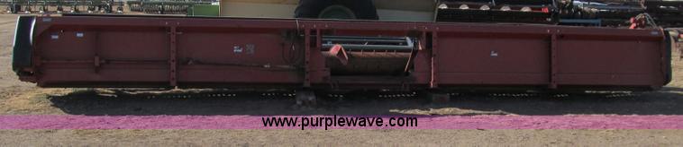 image for item G5592 1992 Case IH 1010 30' header
