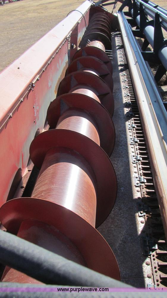 image for item G5592 1992 Case IH 1010 30' header
