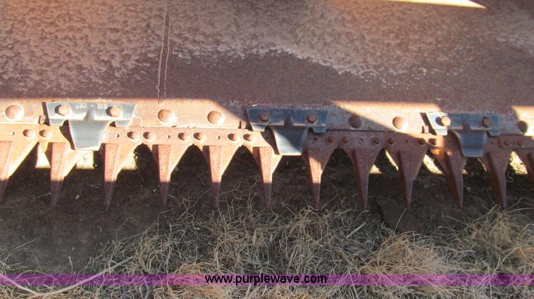 image for item G5592 1992 Case IH 1010 30' header
