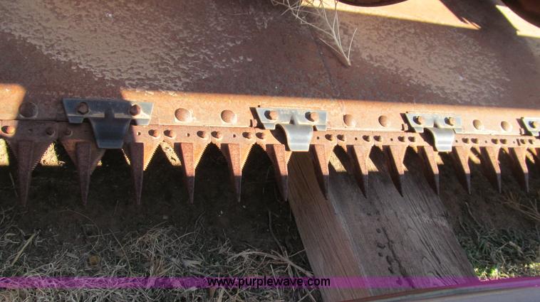 image for item G5592 1992 Case IH 1010 30' header
