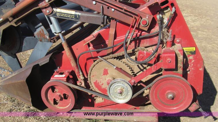 image for item G5592 1992 Case IH 1010 30' header