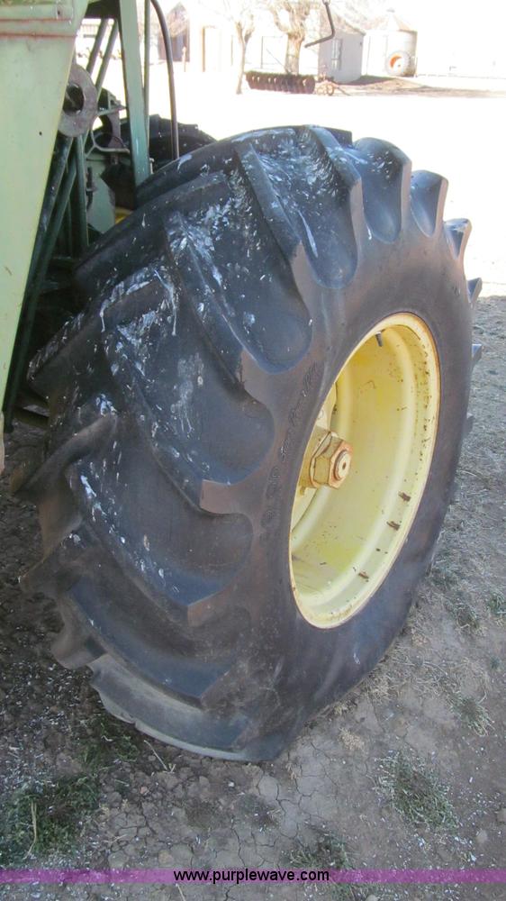 image for item G5594 John Deere 95 combine