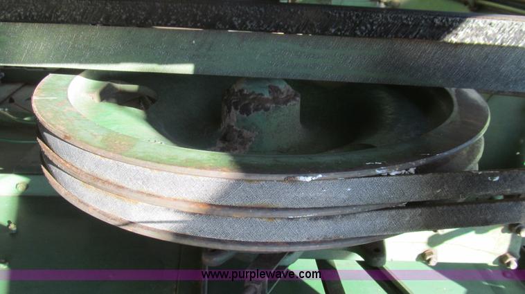 image for item G5594 John Deere 95 combine