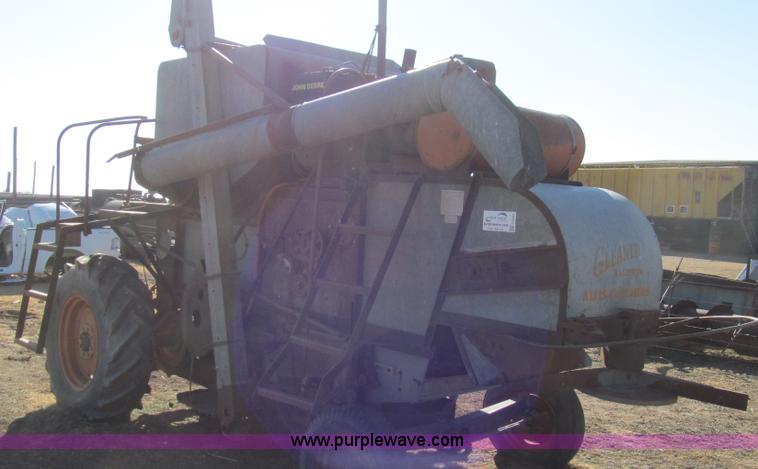 image for item G5595 Allis Chalmers R Gleaner Baldwin combine