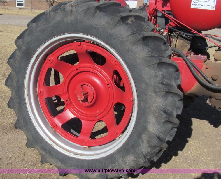 image for item G5596 International Harvester McCormick Farmall M tractor