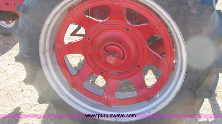 image for item G5596 International Harvester McCormick Farmall M tractor