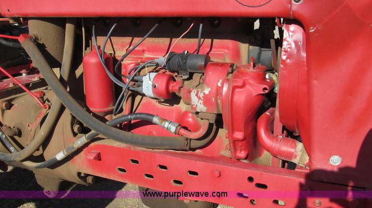 image for item G5596 International Harvester McCormick Farmall M tractor