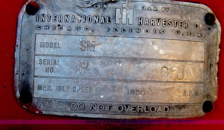 image for item G5596 International Harvester McCormick Farmall M tractor