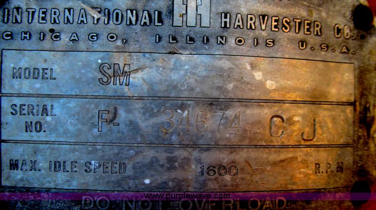 image for item G5596 International Harvester McCormick Farmall M tractor