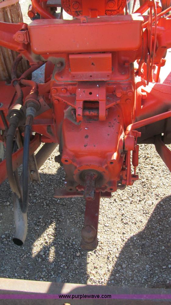 image for item G5597 Case 400 411-B tractor