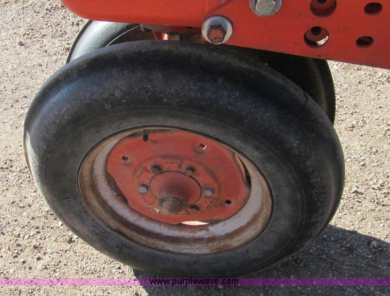 image for item G5597 Case 400 411-B tractor