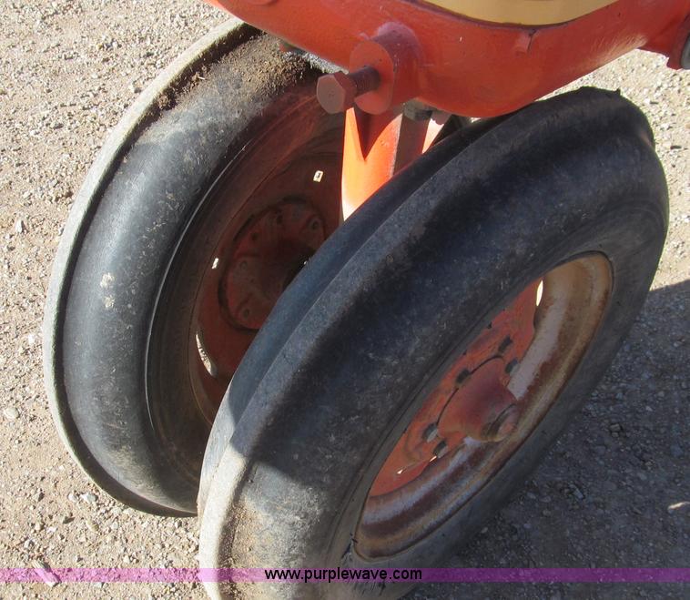 image for item G5597 Case 400 411-B tractor