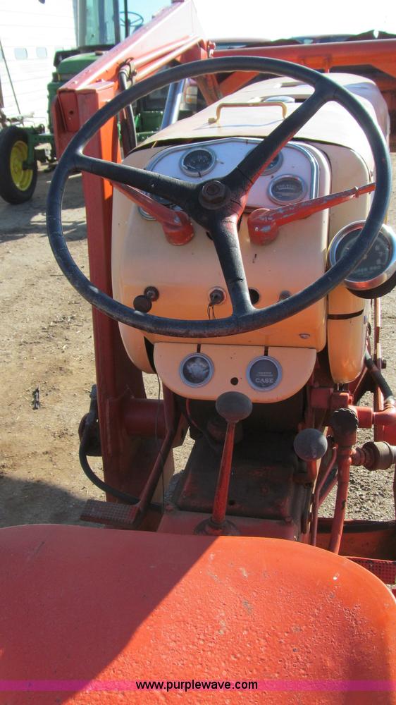 image for item G5597 Case 400 411-B tractor