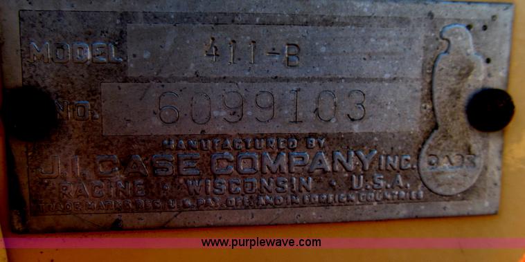 image for item G5597 Case 400 411-B tractor