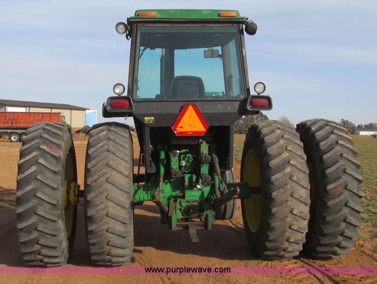 image for item G5627 1988 John Deere 4450 tractor