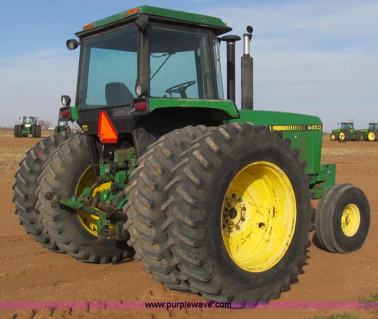 image for item G5627 1988 John Deere 4450 tractor