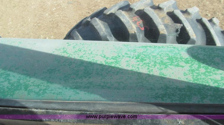 image for item G5627 1988 John Deere 4450 tractor