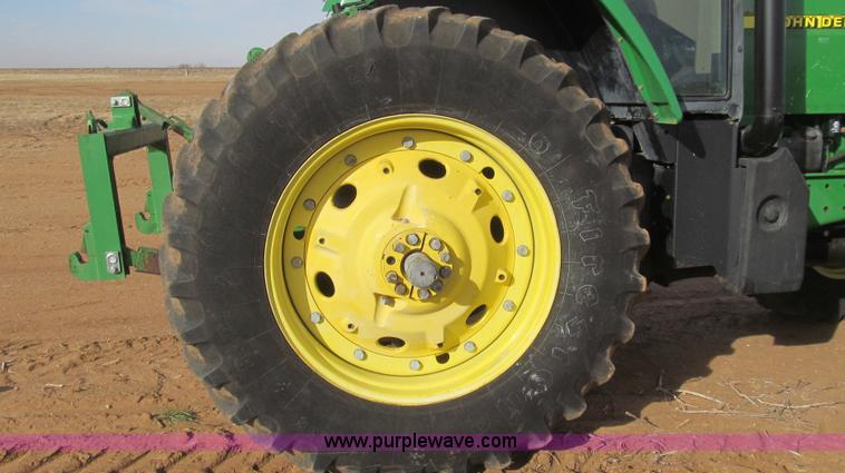image for item G5628 2002 John Deere 7610 MFWD tractor