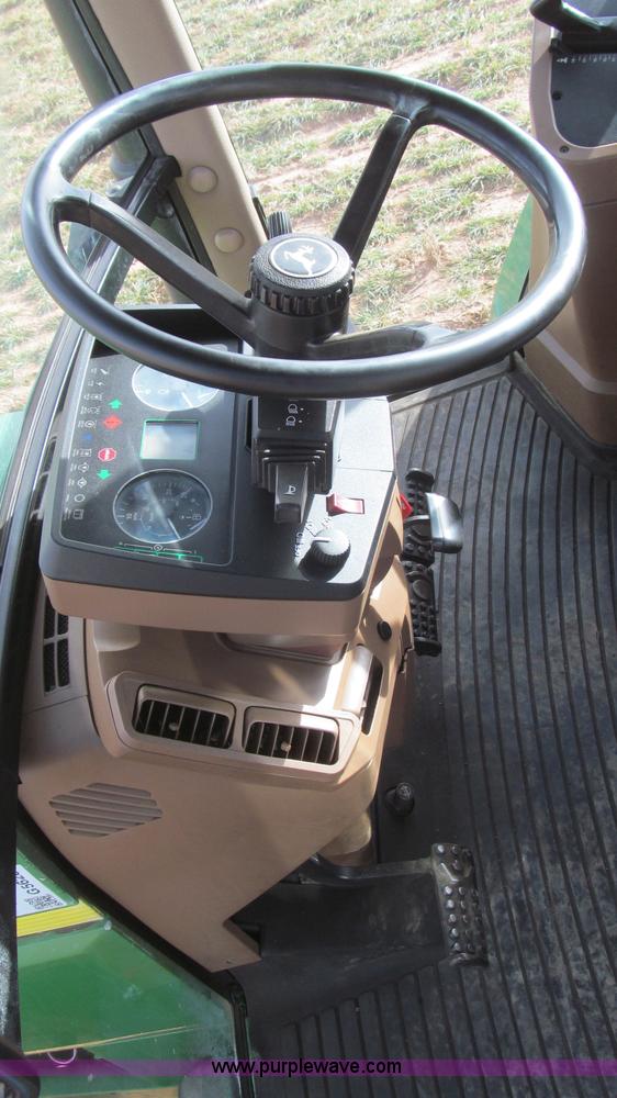 image for item G5628 2002 John Deere 7610 MFWD tractor