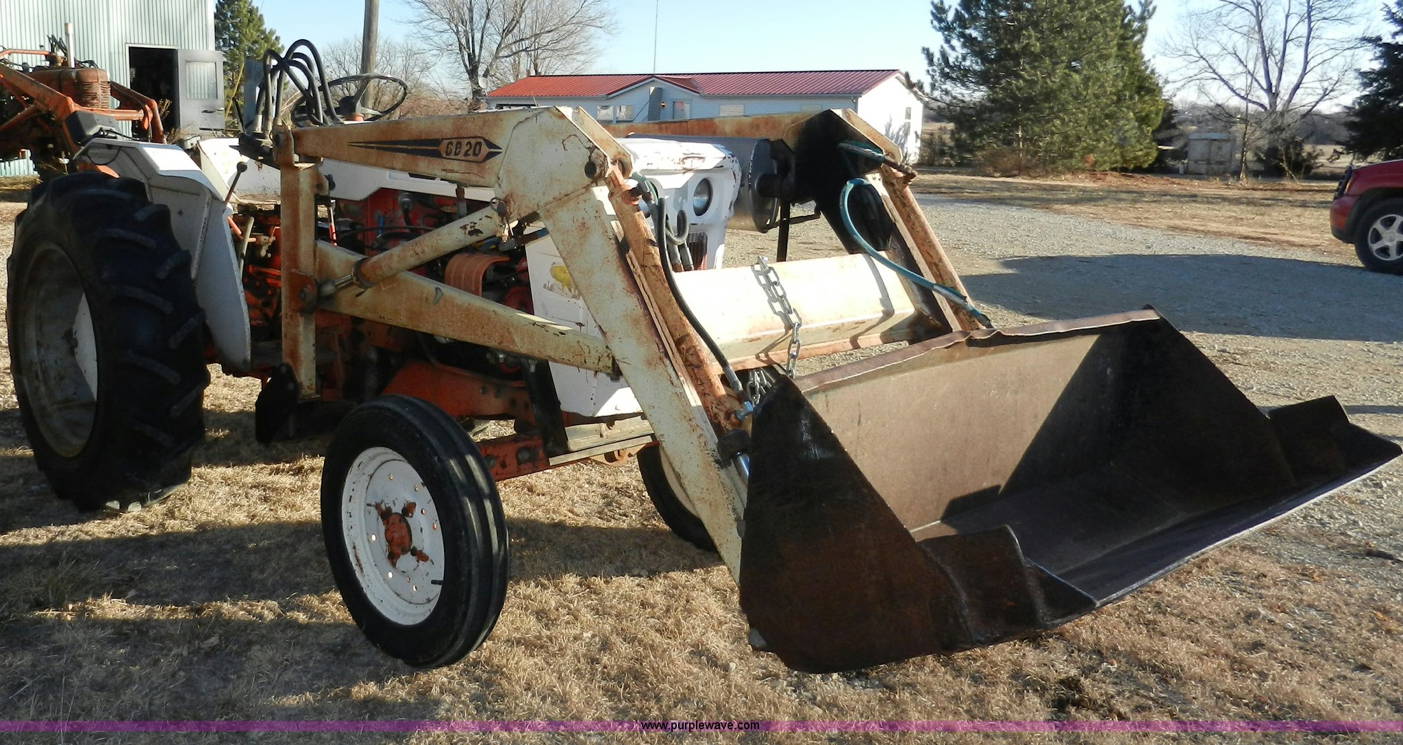 Satoh Bison S650 tractor with loader in Wakefield, KS Item D4592 sold Purple Wave