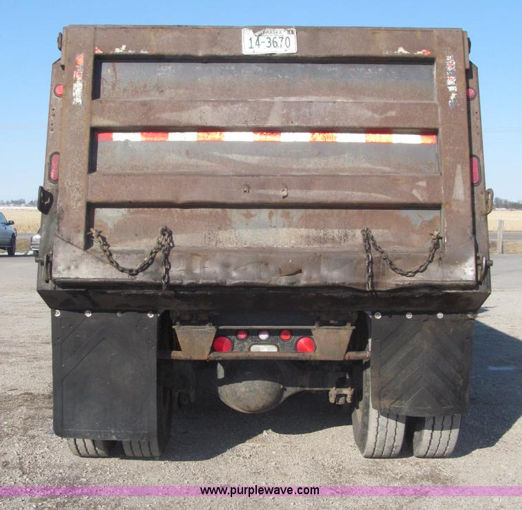 image for item B5321 2001 Sterling LT9501 tri axle dump truck
