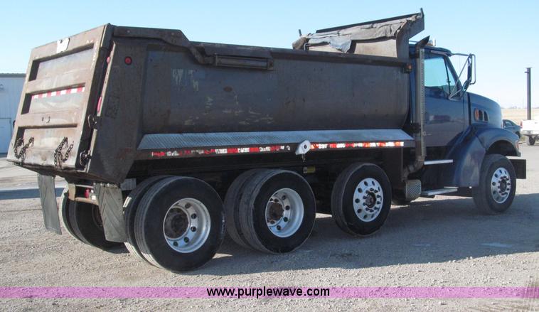 image for item B5321 2001 Sterling LT9501 tri axle dump truck