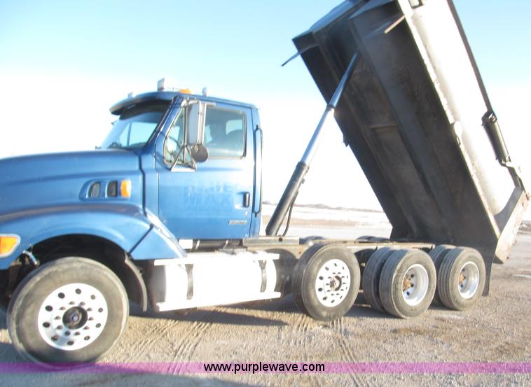 image for item B5321 2001 Sterling LT9501 tri axle dump truck