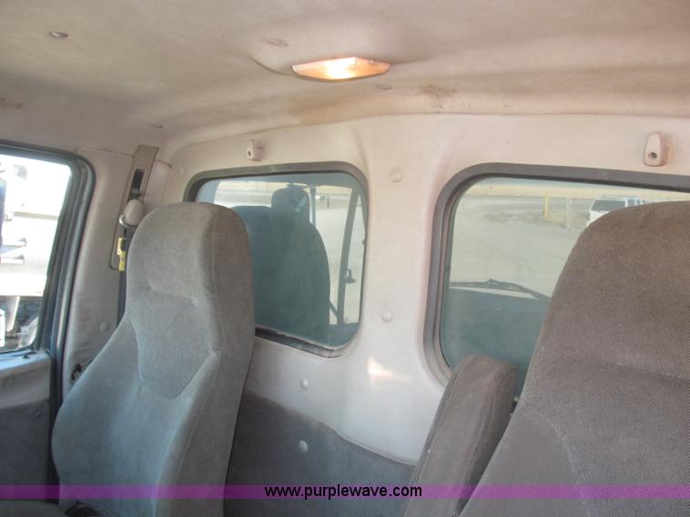 image for item B5321 2001 Sterling LT9501 tri axle dump truck