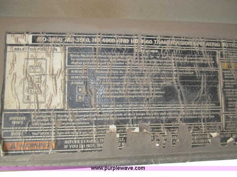 image for item B5321 2001 Sterling LT9501 tri axle dump truck