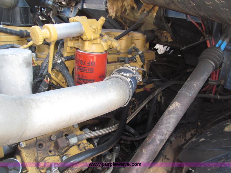 image for item B5321 2001 Sterling LT9501 tri axle dump truck