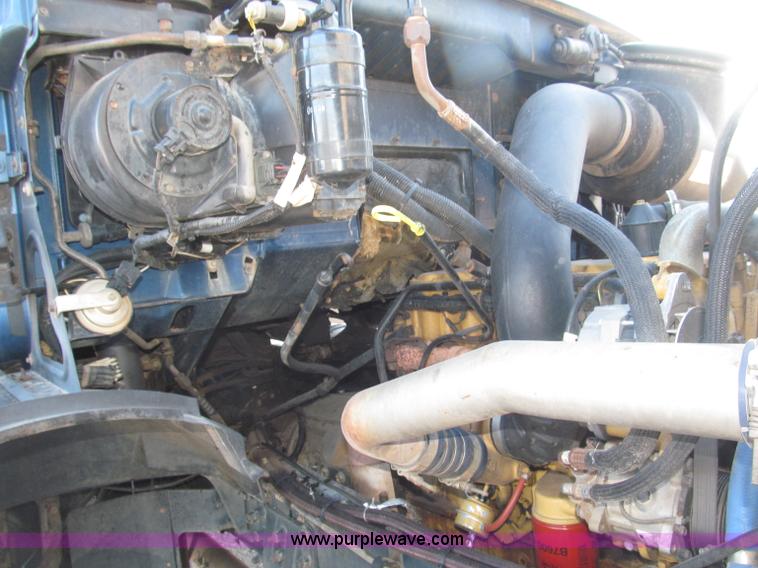 image for item B5321 2001 Sterling LT9501 tri axle dump truck