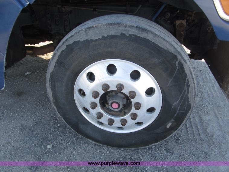 image for item B5321 2001 Sterling LT9501 tri axle dump truck