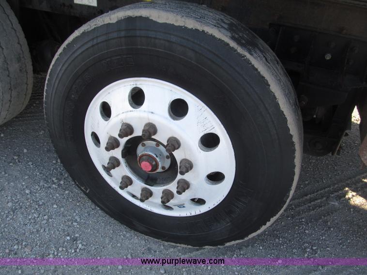 image for item B5321 2001 Sterling LT9501 tri axle dump truck