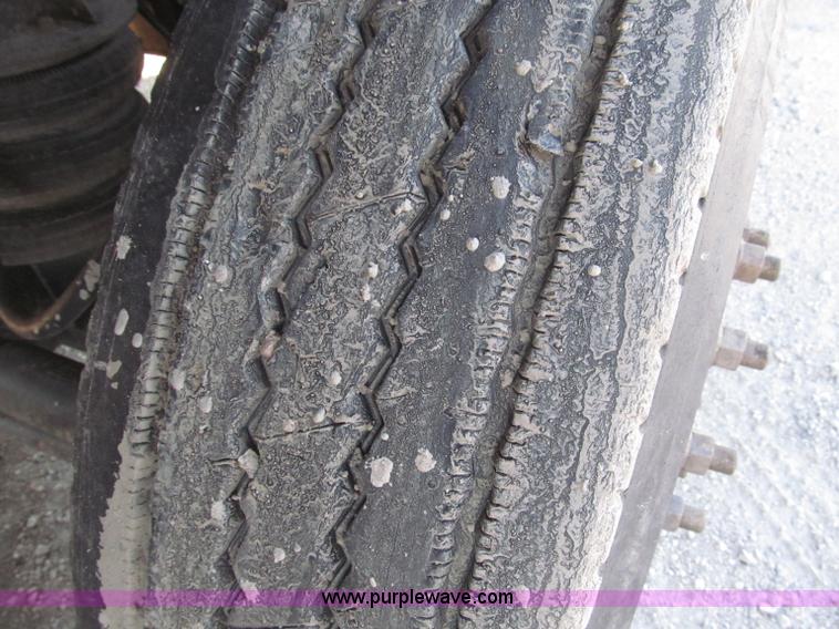 image for item B5321 2001 Sterling LT9501 tri axle dump truck