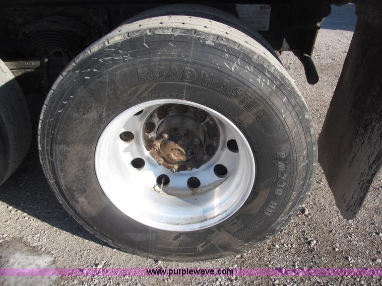 image for item B5321 2001 Sterling LT9501 tri axle dump truck