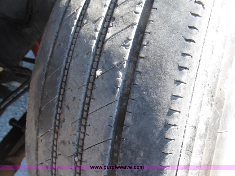 image for item B5321 2001 Sterling LT9501 tri axle dump truck