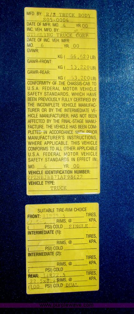 image for item B5321 2001 Sterling LT9501 tri axle dump truck