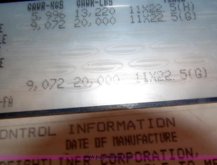 image for item B5321 2001 Sterling LT9501 tri axle dump truck