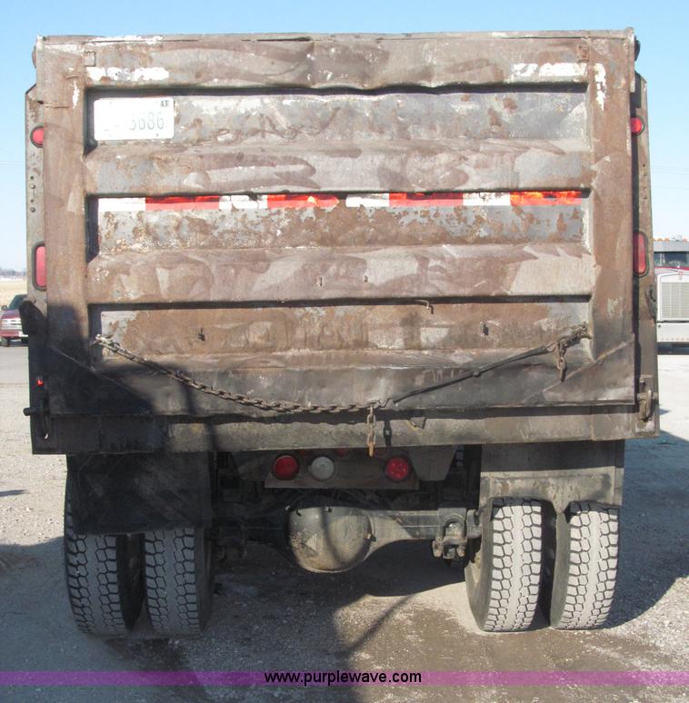 image for item B5322 2000 Sterling LT8500 tri axle dump truck