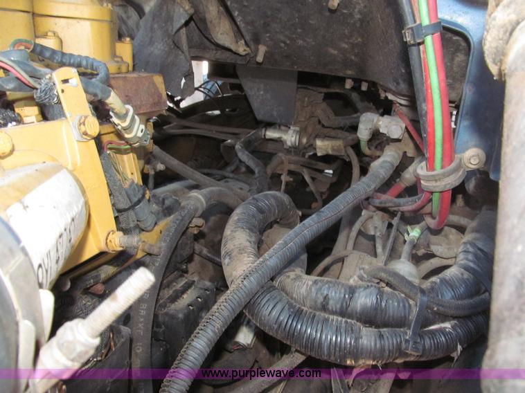 image for item B5322 2000 Sterling LT8500 tri axle dump truck