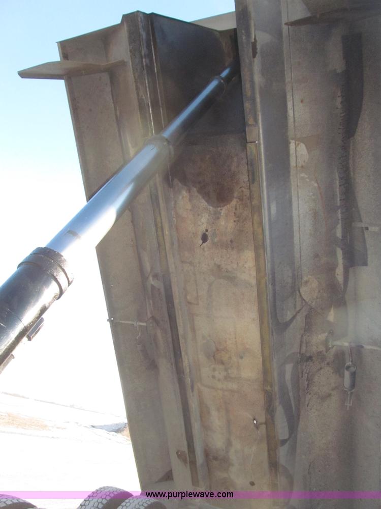 image for item B5322 2000 Sterling LT8500 tri axle dump truck